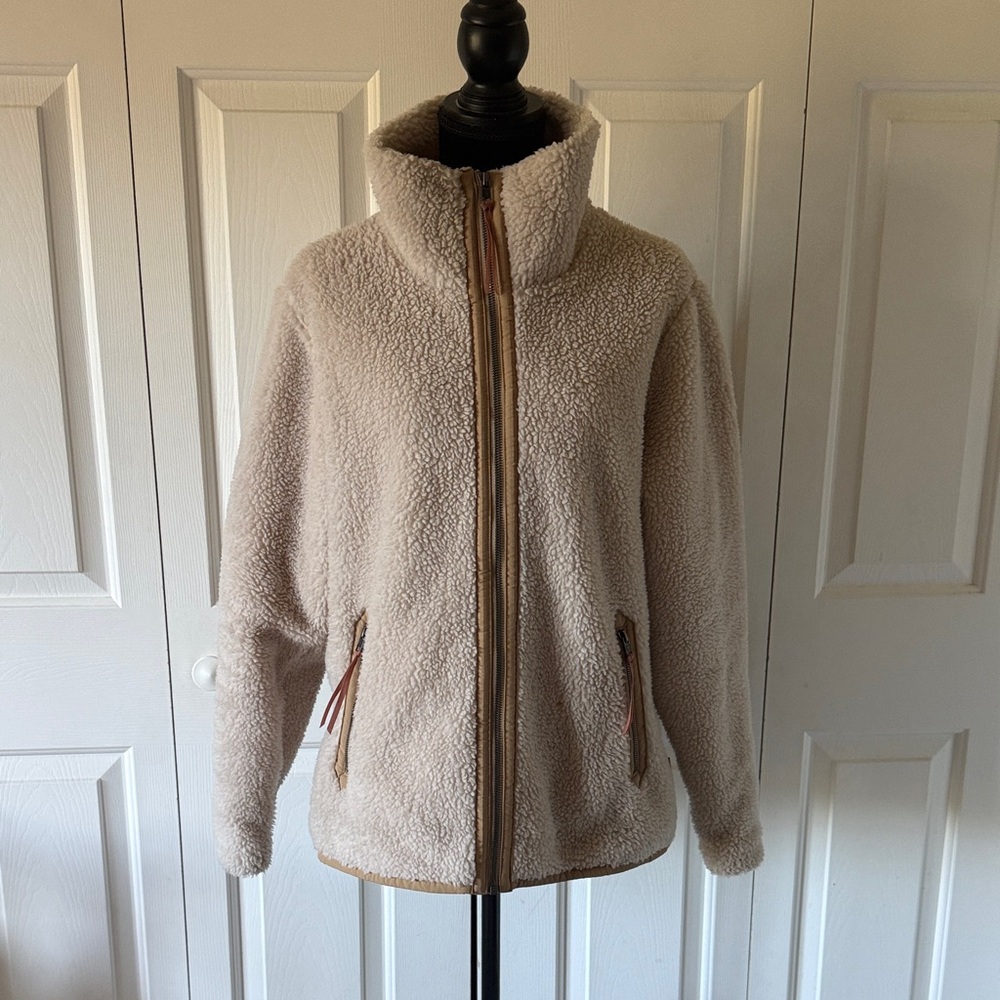Patagonia Women's Divided Sky Jacket